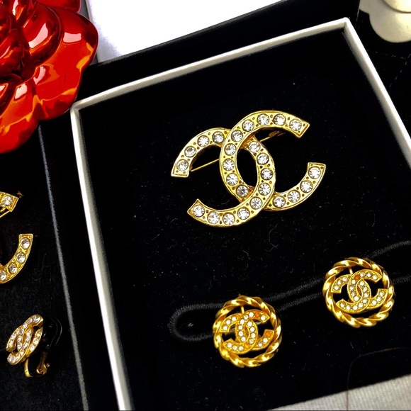 Earing , brooch ! - Picture 2 of 8